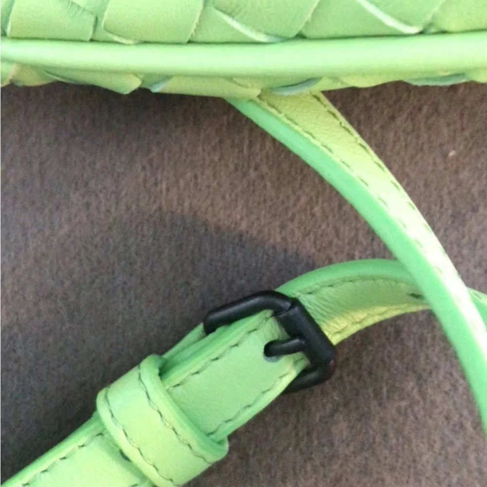 Bottega Veneta Green Woven Leather Crossbody - Picture 4 of 8